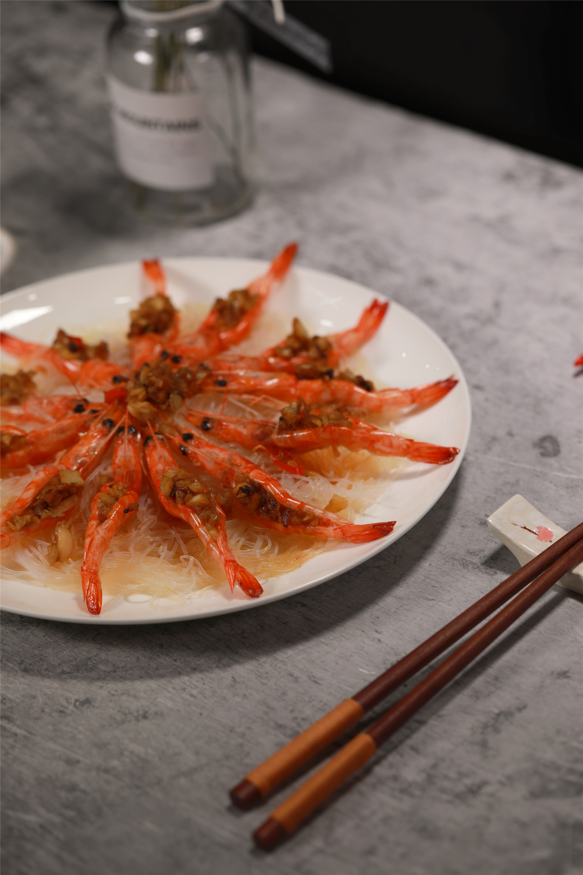 年夜饭的花开富贵虾这样做,不炒不炸,鲜美无比,客人吃得停不下