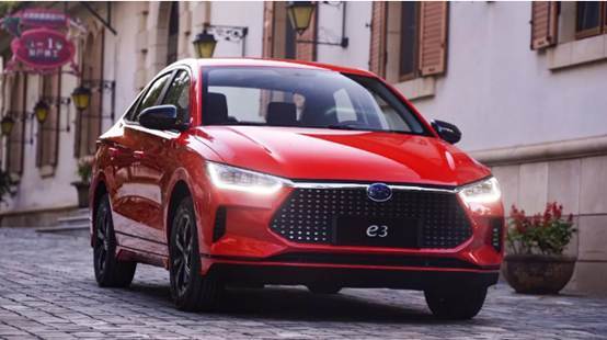 续航实力很到位 亲测比亚迪e3