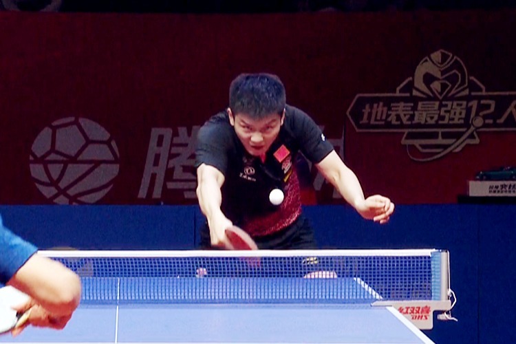 攻如猛虎,守如泰山,樊振东这球勇冠三军谁人能敌!_凤凰网视频_凤凰网