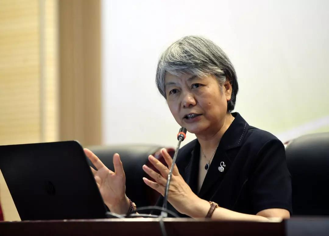 李玫瑾教授是中国心理学会法律心理学分会副会长,中国人民公安大学