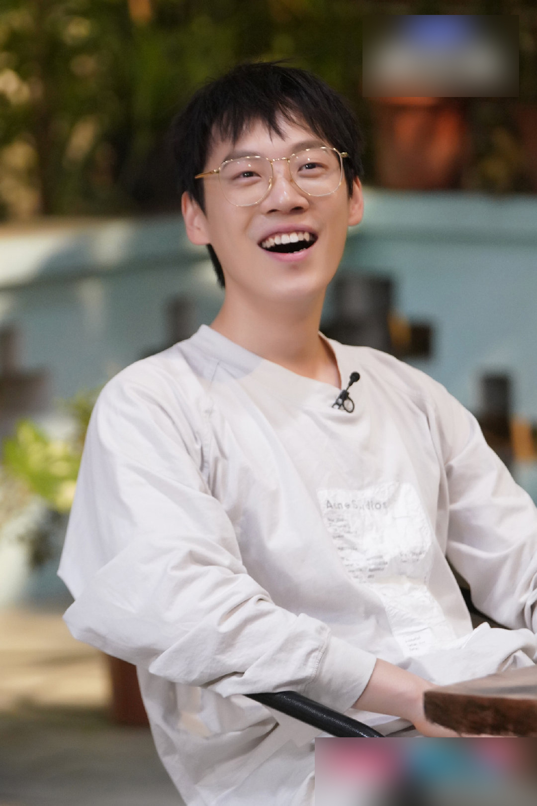 昌隆才华绽放演技派整容式演技深入人心