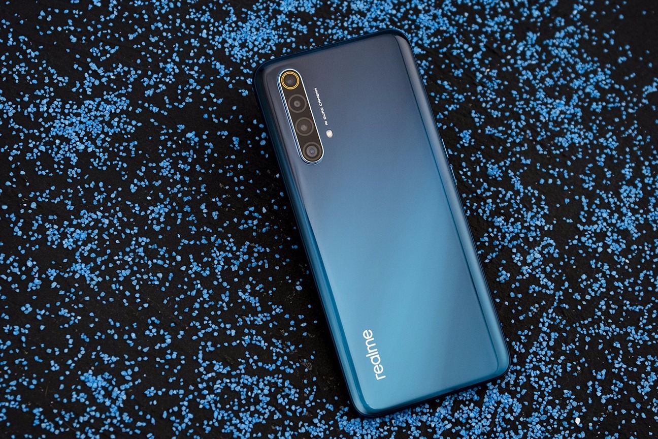 Realme X50游戏极限续航测试成绩仅有4个半小