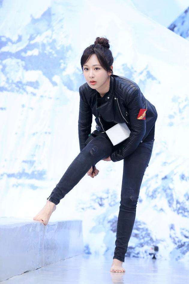 经纪公司否认王俊凯杨紫恋情,本人曾经说过直到25岁后才会恋爱__凤凰