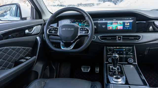 捷途X95车机——反正气质这一块是拿捏的死死的