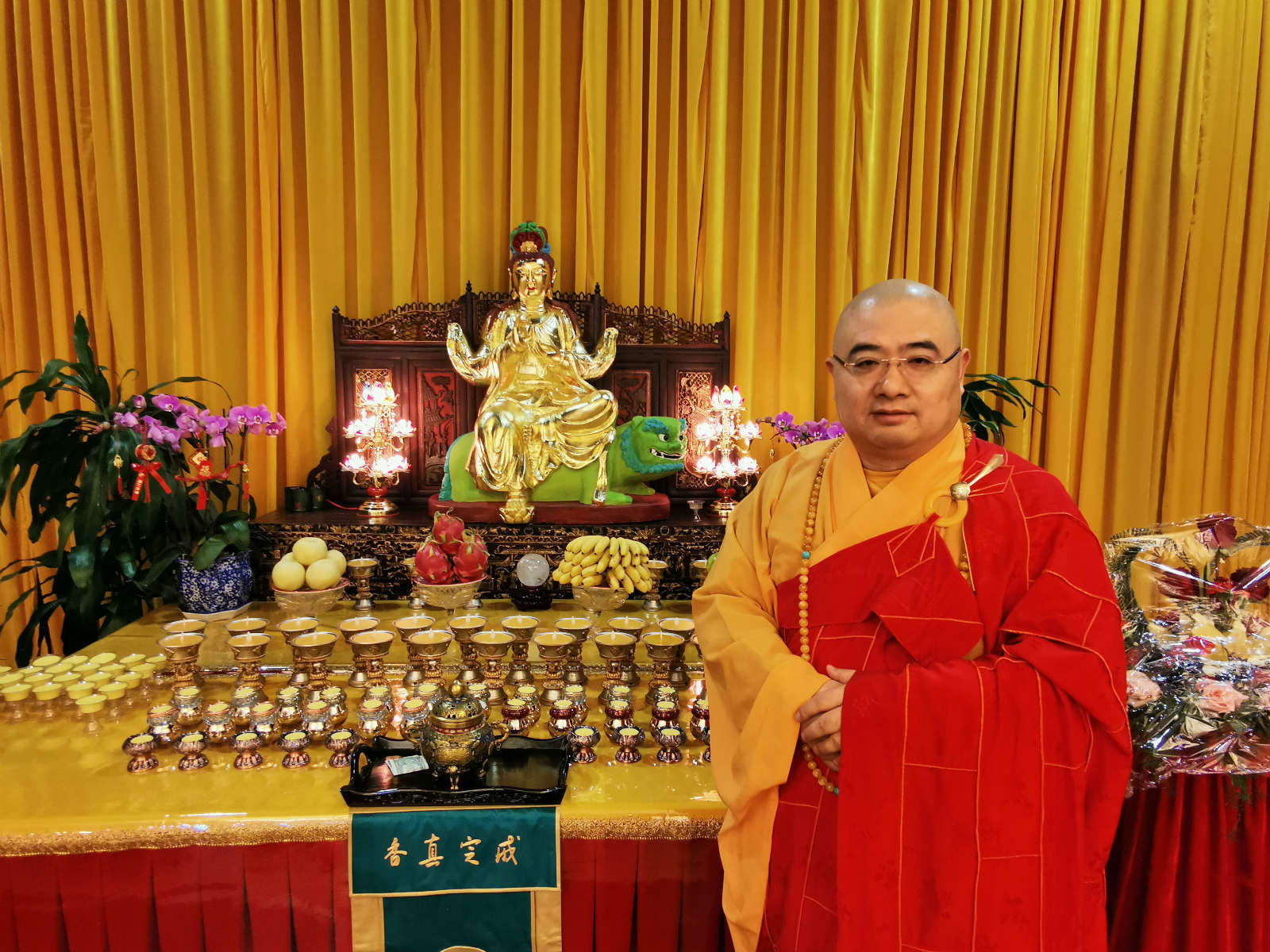 美国纽约东禅寺通智法师给您拜年!_凤凰网