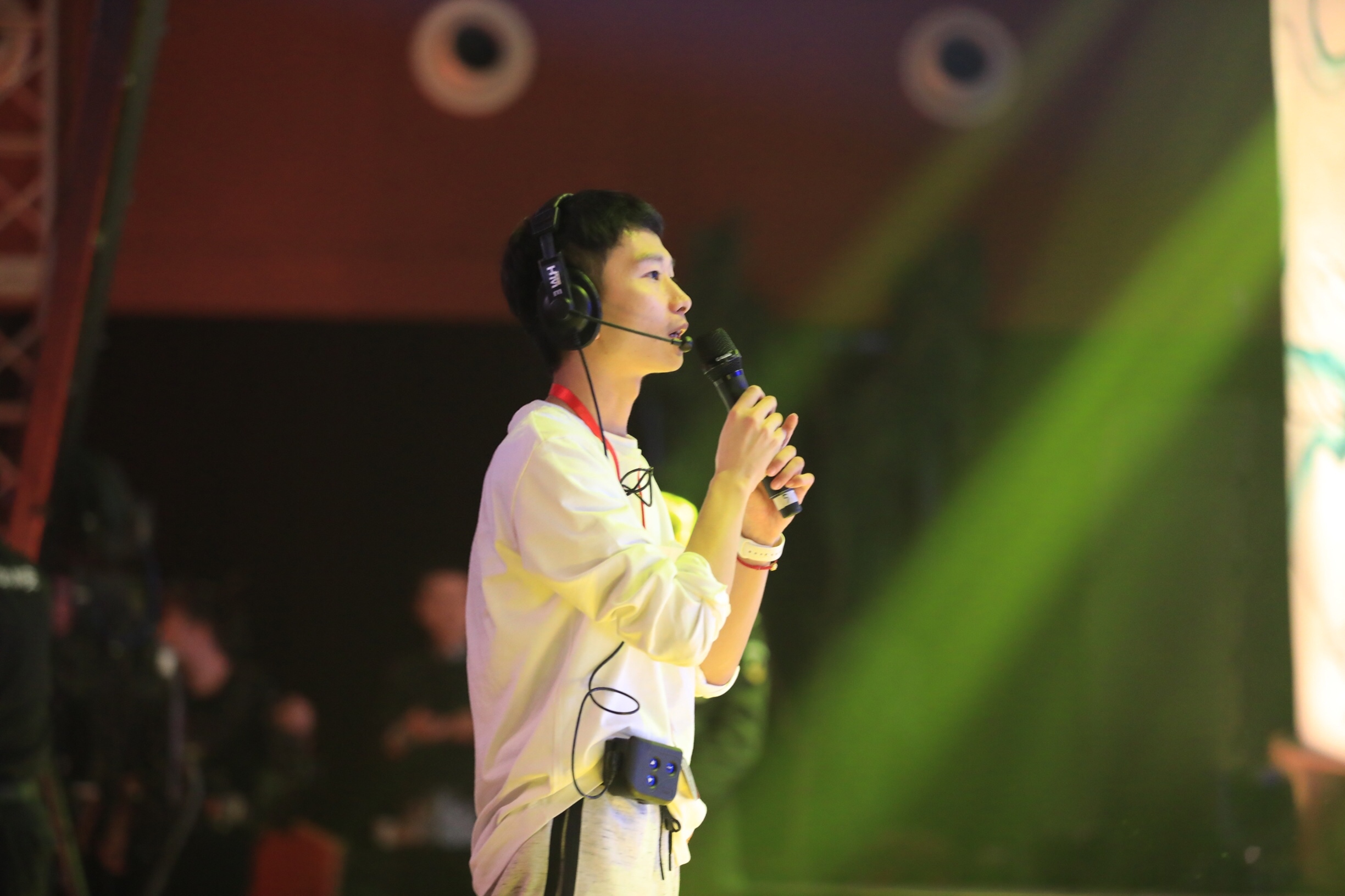 赵子豪导演-走进直播间,畅聊颂国学