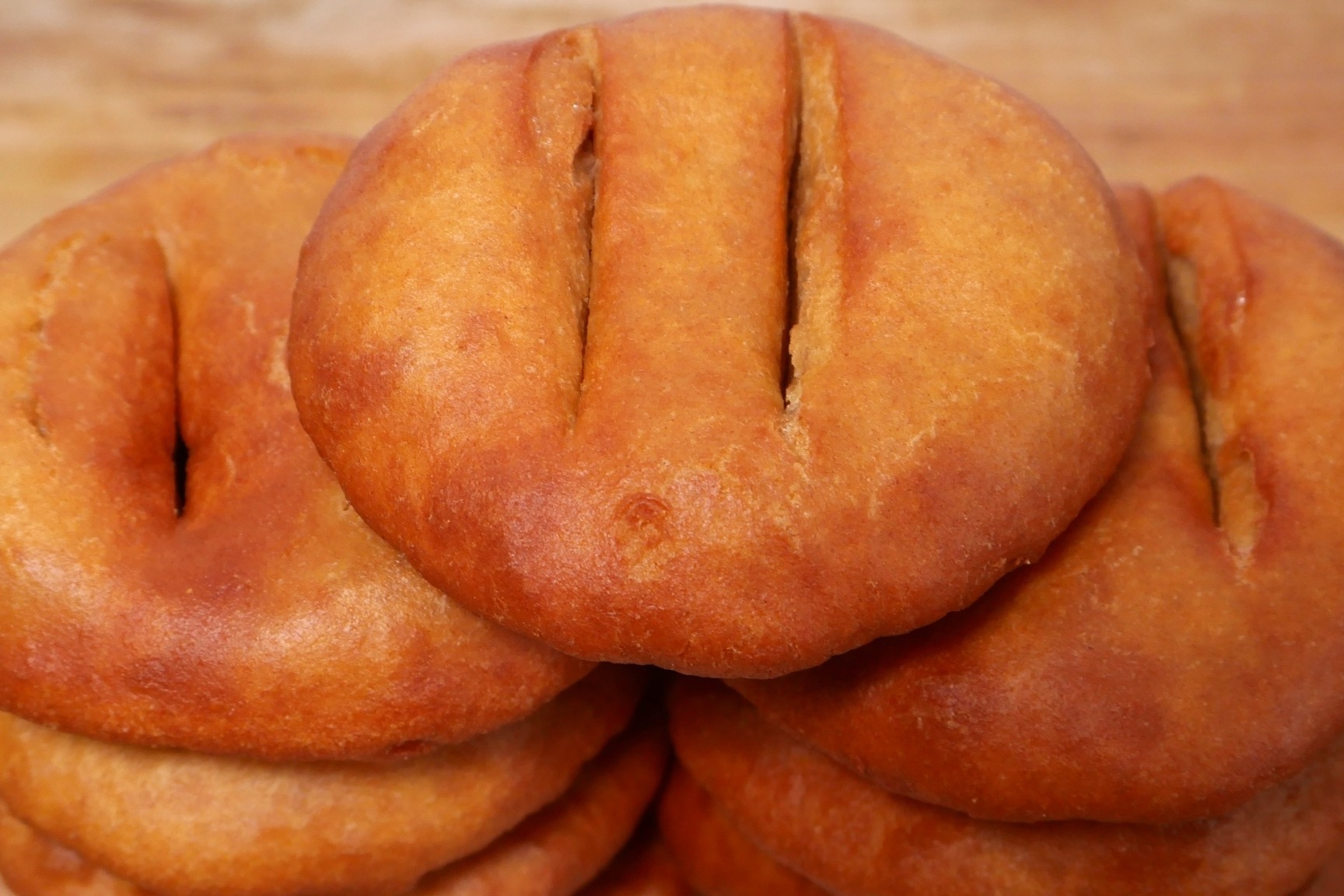 一碗面粉一颗鸡蛋教你做家常炸油饼蓬松酥软比油条还好吃