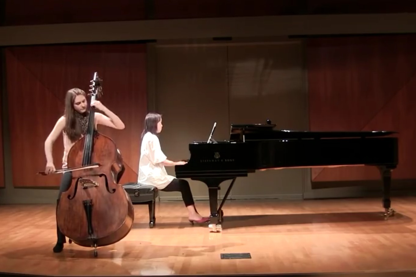 钢琴与低音大提琴合奏泰伊斯沉思曲