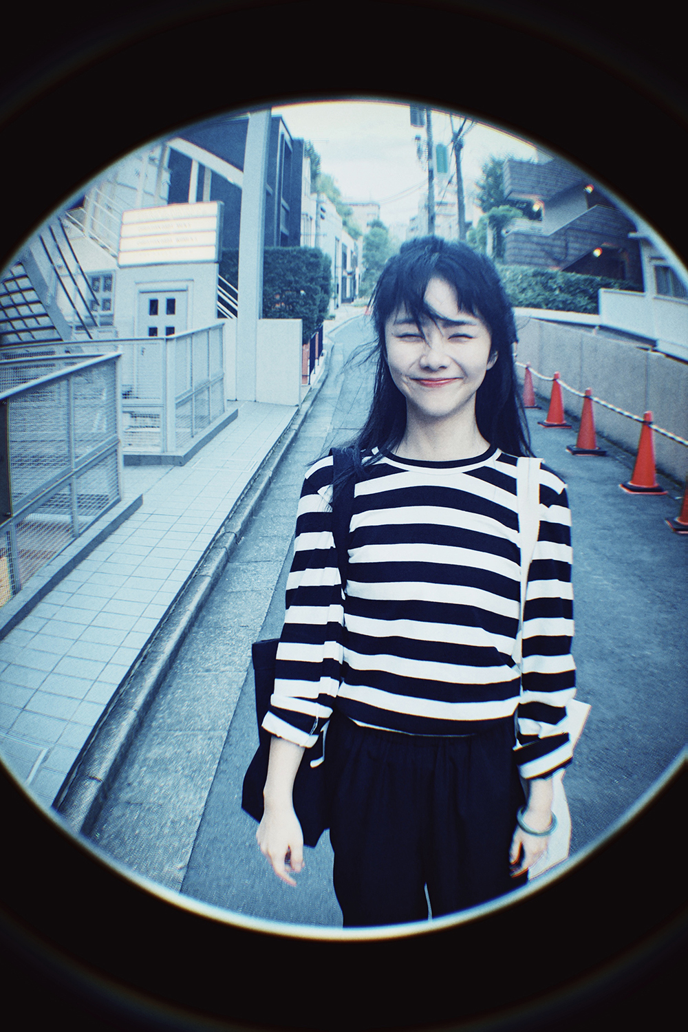 六扇门捕快(最讨喜那种) 有一天 在我办案的时候遇到一个锦衣卫叫陆绎