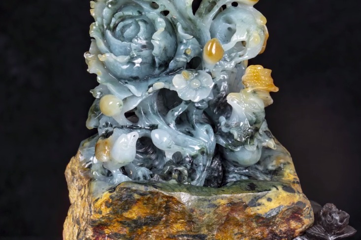 翠多多大胡子讲解翡翠原石，龙肯的原石一起来看看！