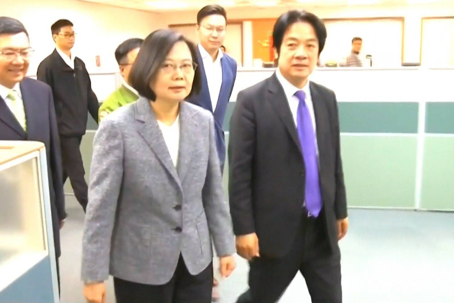 在鄂台胞返台难,蔡英文当局为以疫谋独把他们