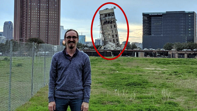 美国大楼爆破 楼体两翼轰然倒塌  “中心”部分屹立不倒造型独特