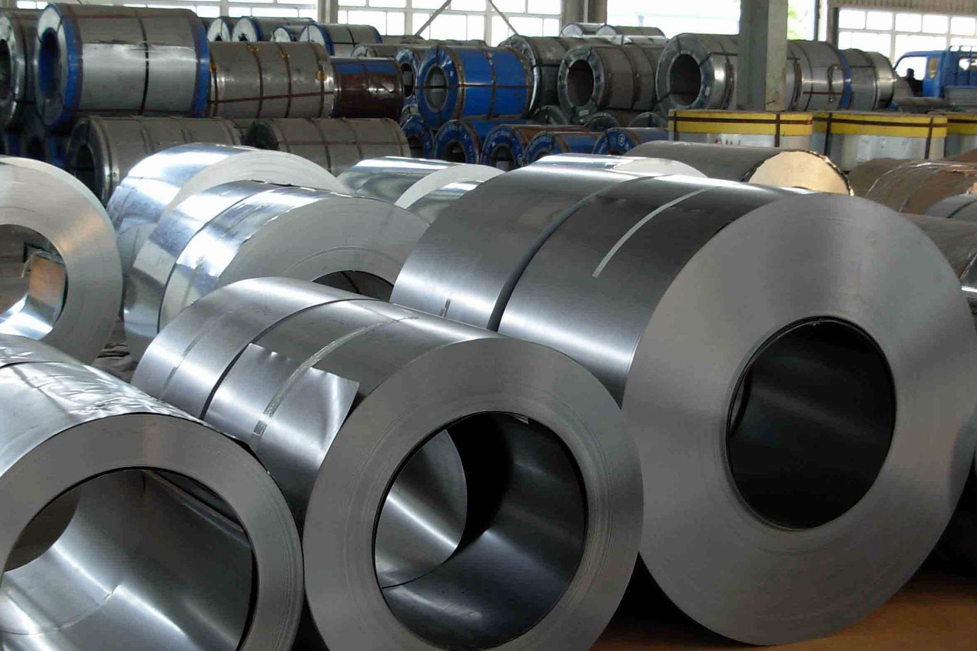中国成功研制超级钢用于航母壳体 钢的强度超过美国钢一倍