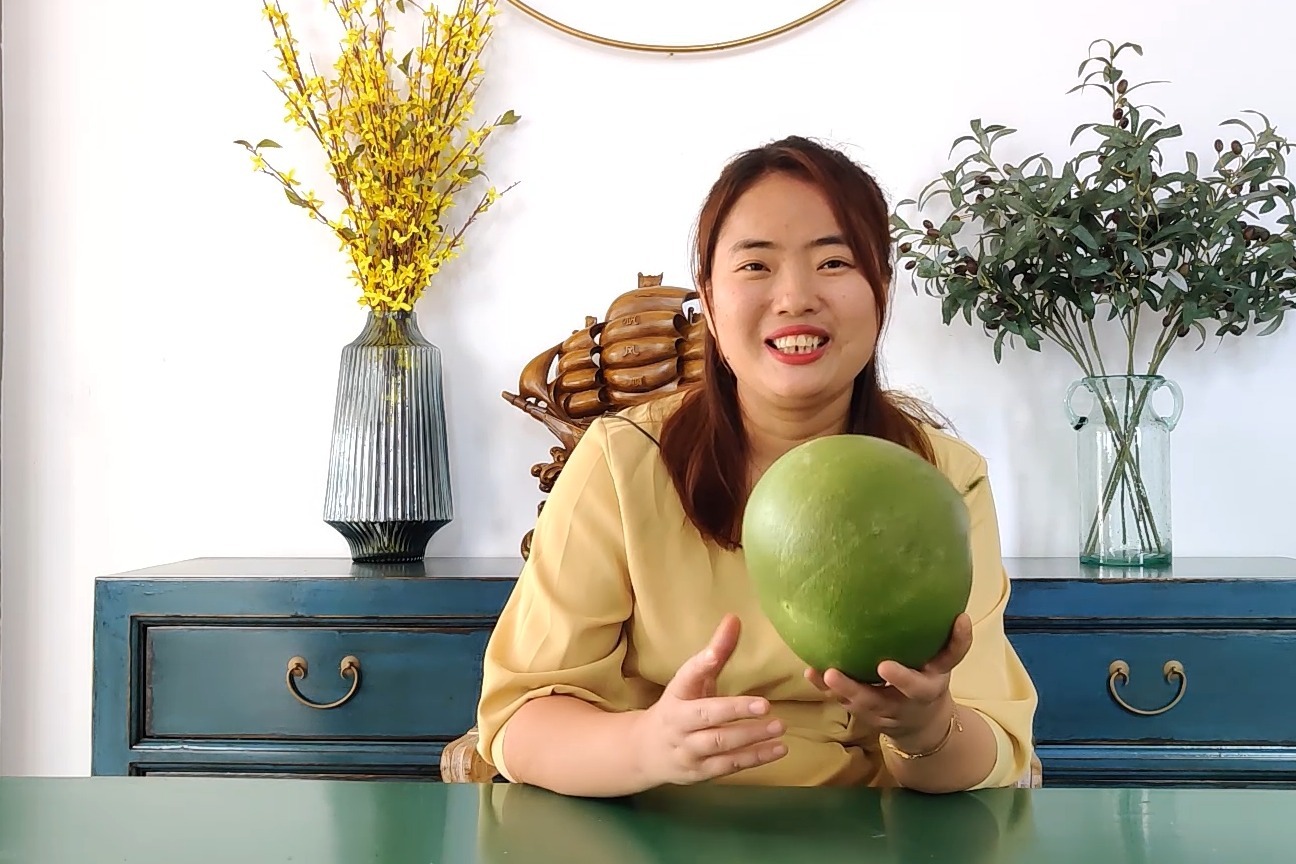 柚子夫妇：揭秘青柚皮成绿色的原因