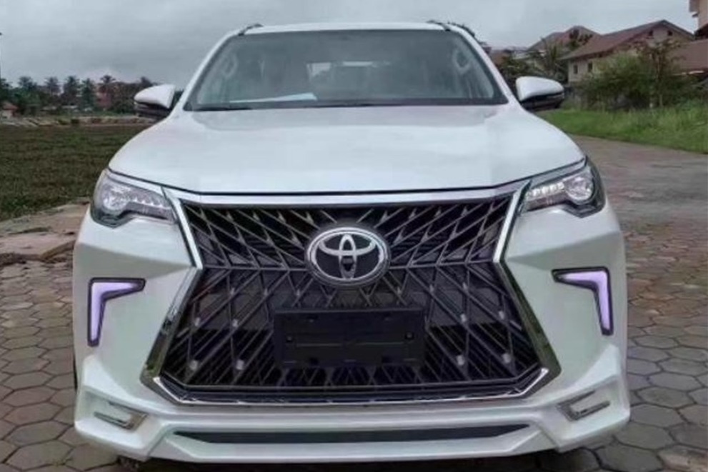 2020款丰田穿越者翻天覆地变化看完立即放弃哈弗h9