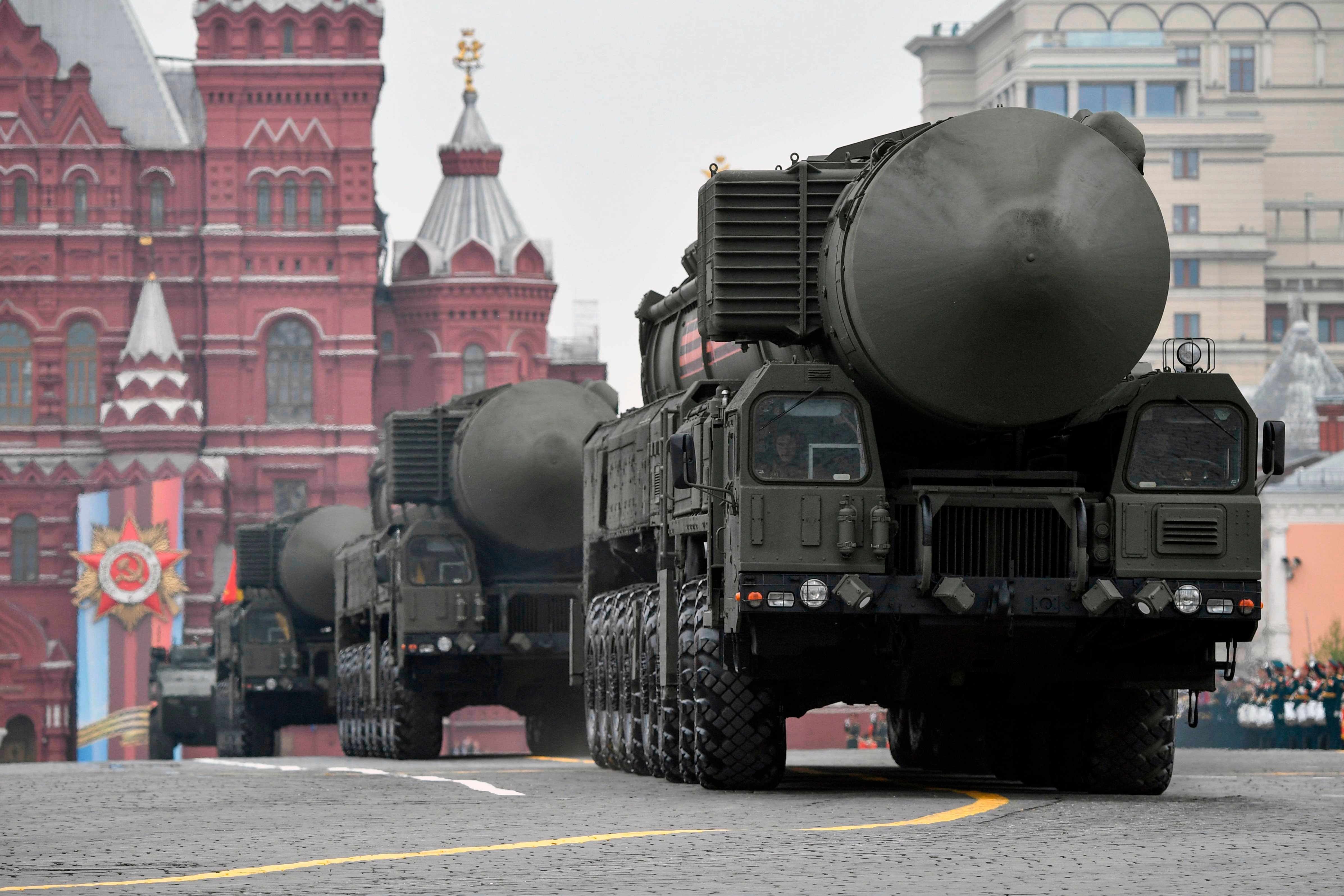 俄罗斯研发新型洲际导弹成功 可携带高超音速战斗部