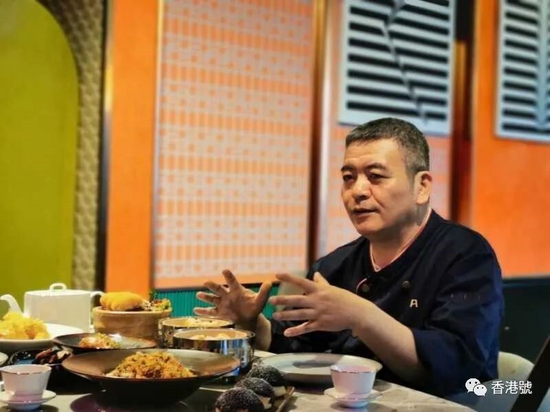 香港有爱系列： 餐饮业的逆行者 — 米其林大厨邵德龙