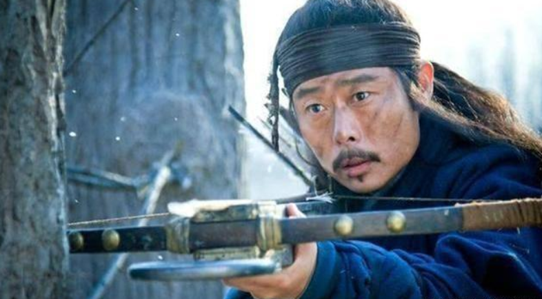 他听说濊国有个叫沧海君的人广交天下侠士,觉得他应该可以帮到自己