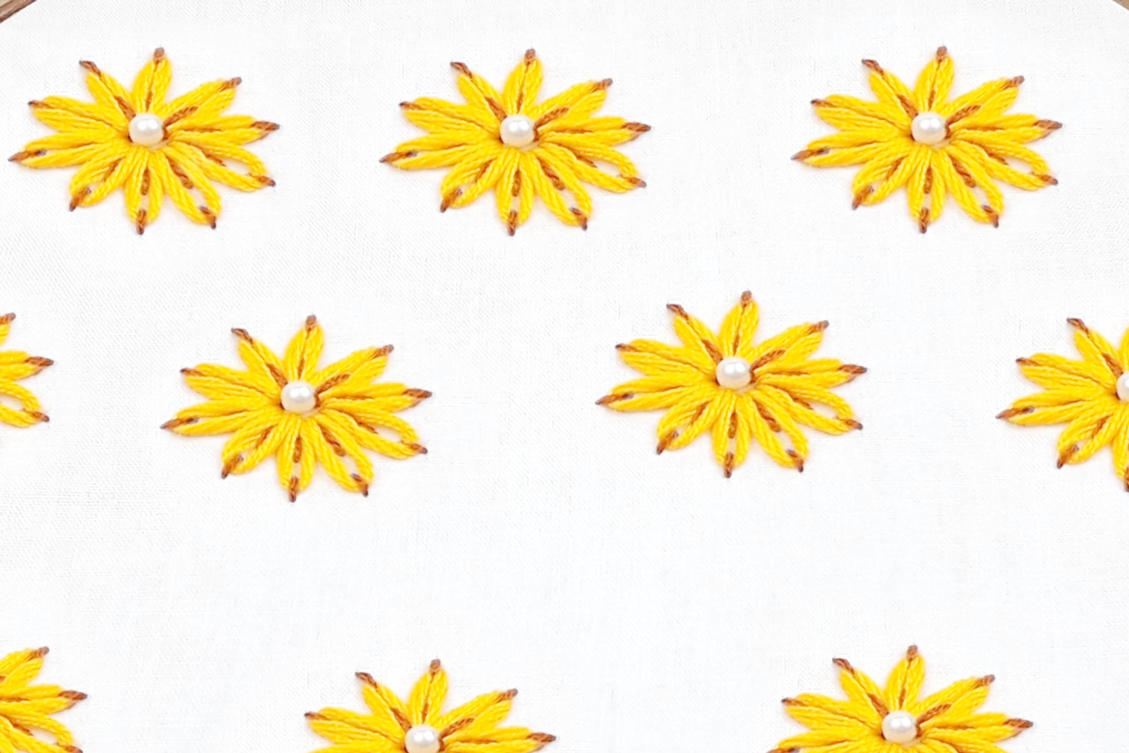 太阳花刺绣4步解析连续循环图案diy绣制你的心头好