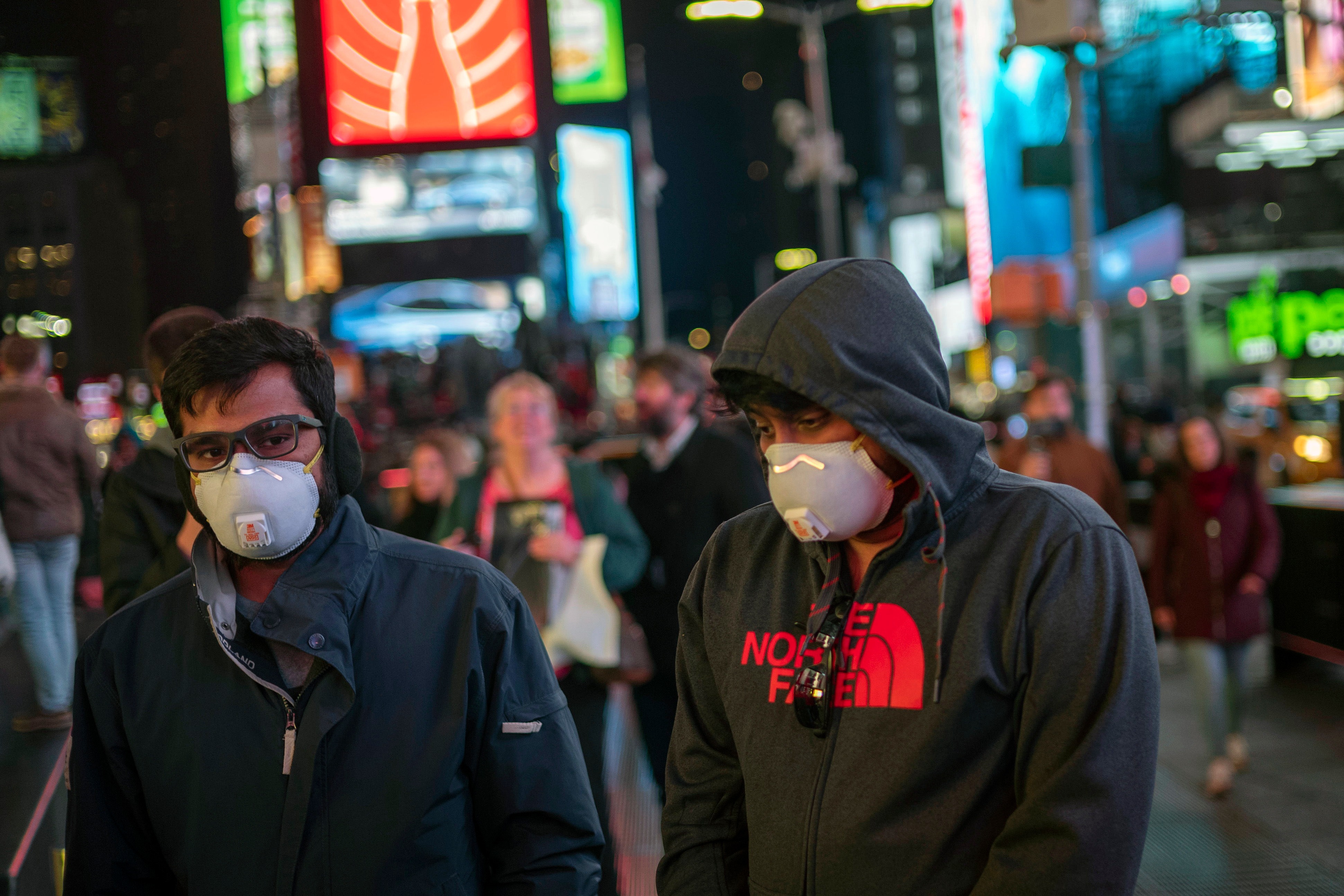 美国加州州长近日预测加州将会有50的人获新冠病毒