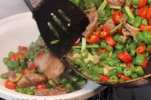家常“辣炒小黄牛”你一定会喜欢