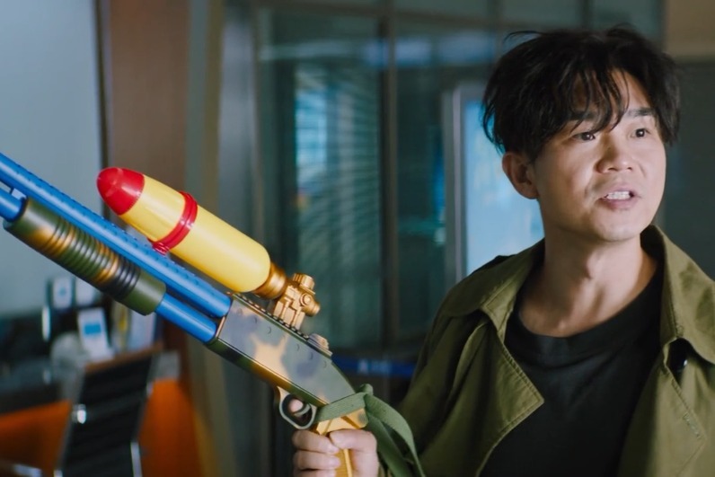 爆笑混剪《大赢家》!大鹏:抢银行也可以,但它确实是个体力活