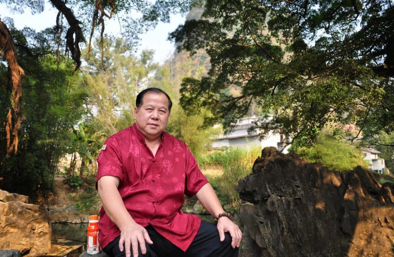 海纳百川,独树一帜——梁正建书法一览