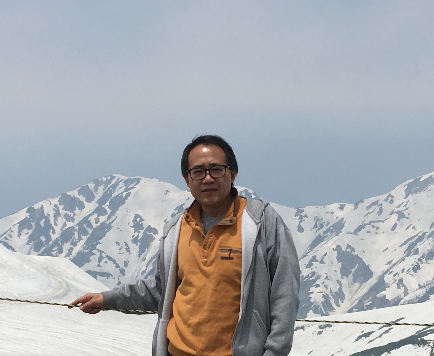 旅日甲骨文书法名家张大顺先生参加44国联展