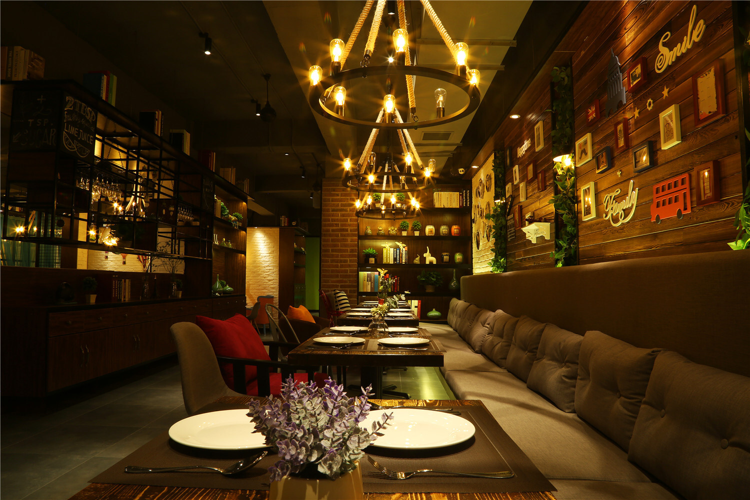 2,西餐厅装修设计的布局