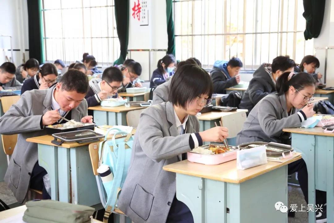 _ 初三学生开学复课情况 _湖州吴兴实验中学
