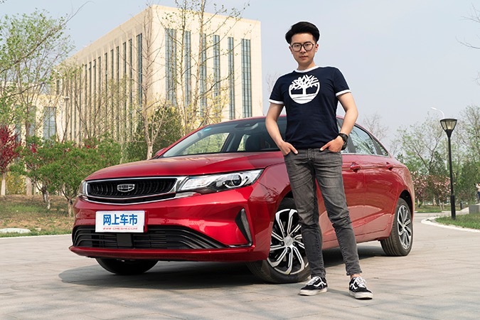 试驾中改吉利帝豪GL 1.5T三缸涡轮增压发动机 最大马力177Ps