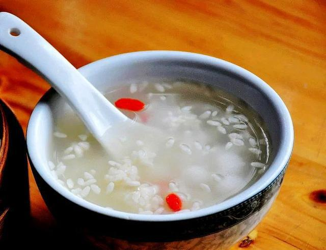 自酿米酒没那么难！简单几步，教你做出淡雅清香、酸甜可口的米酒__凤凰网