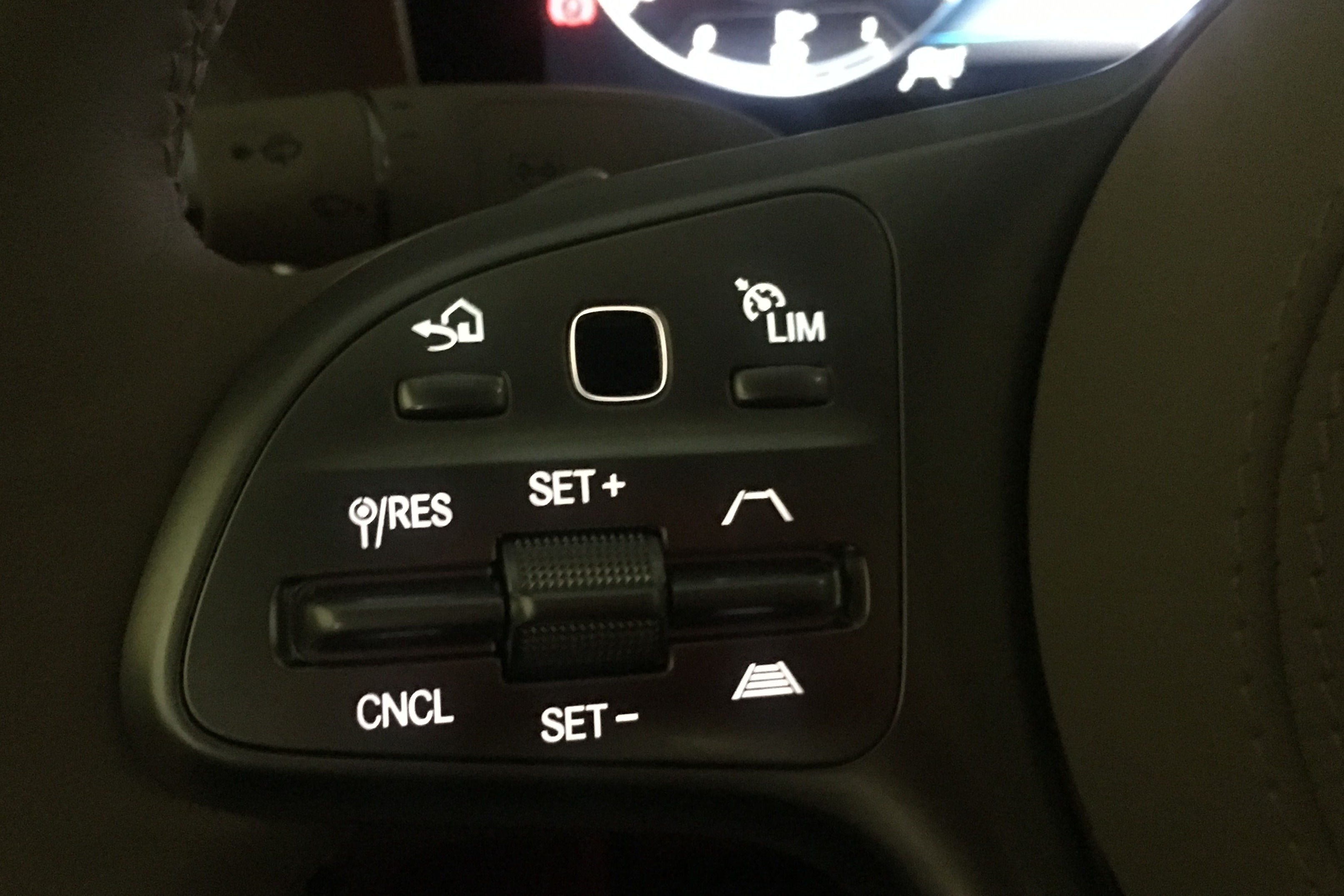 2门轿跑奔驰S450Coupe加装L3级智能辅助驾驶23P路试分享解放双手