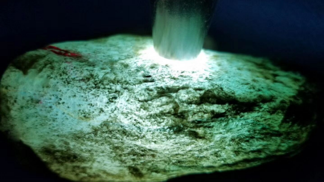 翡翠高品质料子视频讲解，让你学习翡翠不迷路