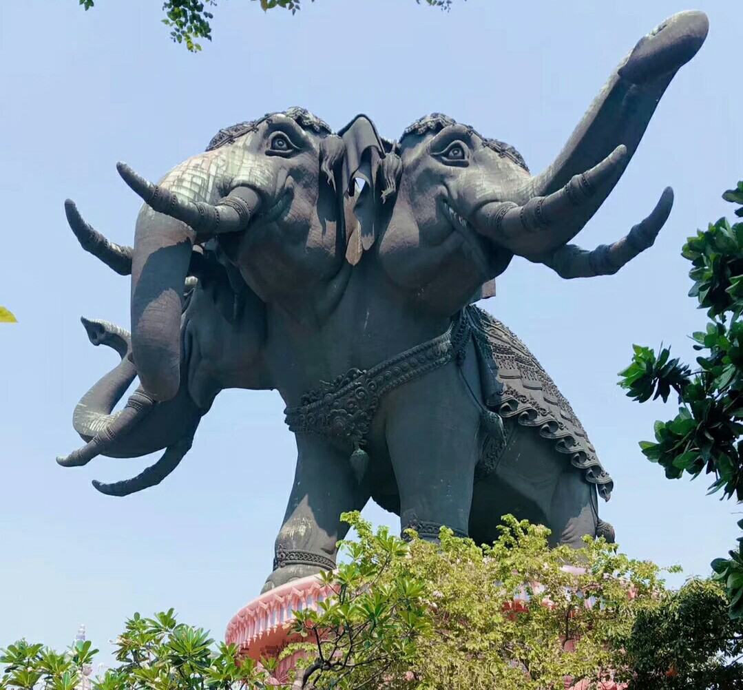 泰国出现粉红博物馆， 【三头象神博物馆】雕刻细致的建筑，充满神秘感，来到曼谷一定要来这里！ | Come On Lets Travel 走吧！我们旅行去！