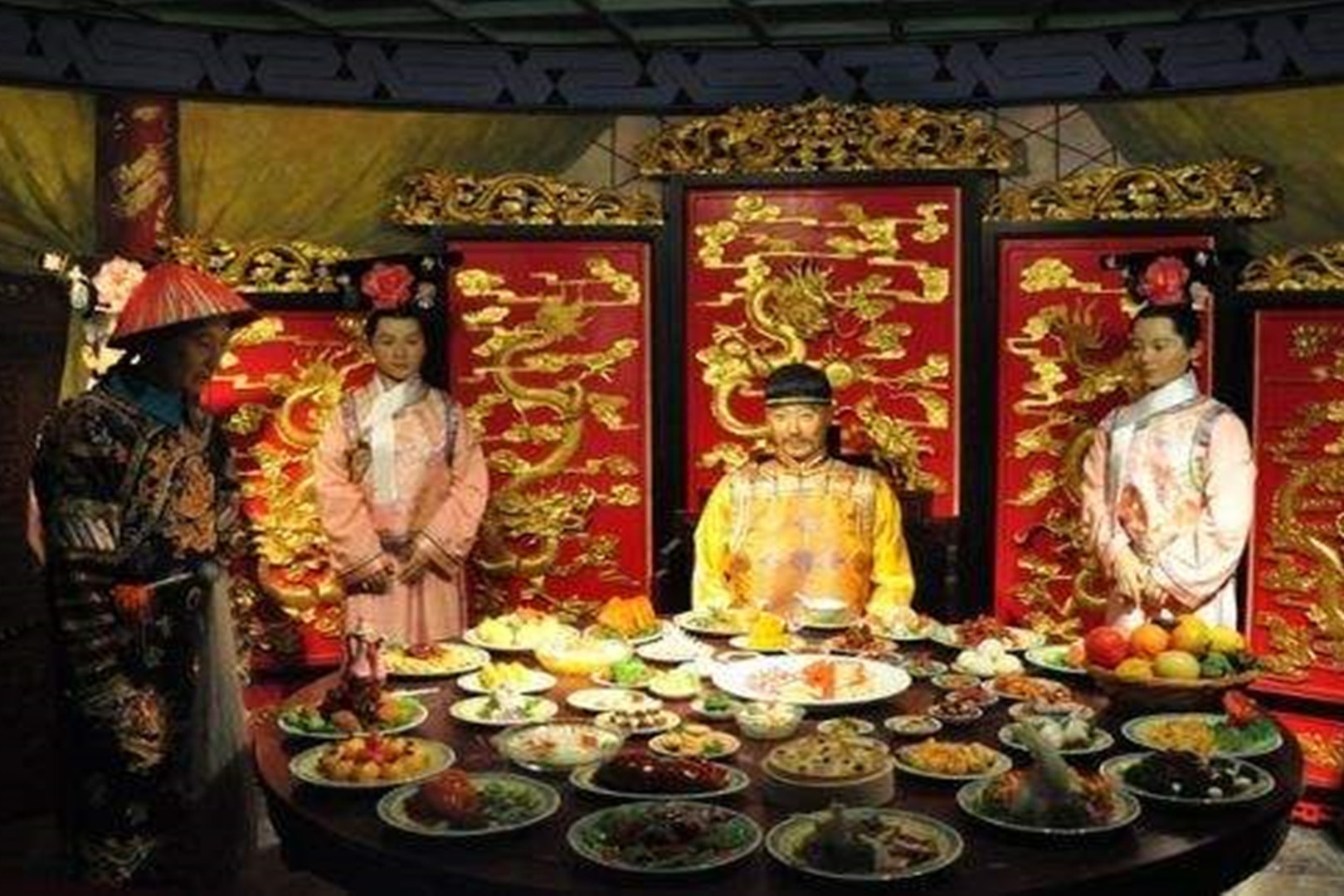 乾隆皇帝真舍得花钱光吃饭一样普通的达官贵族想都不敢想