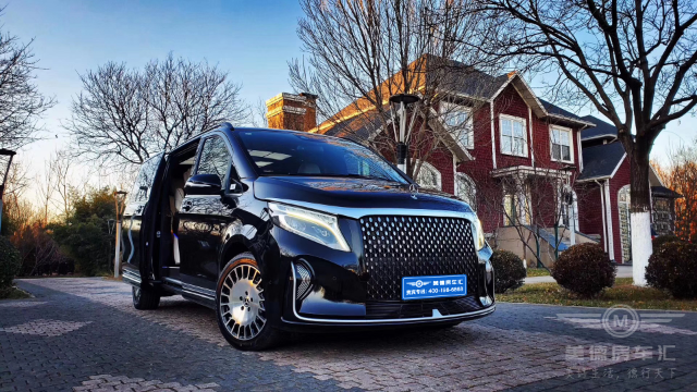 圣母峰凯旋版豪华商务车