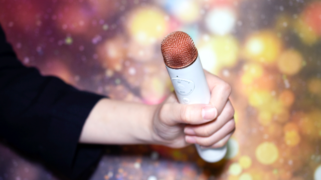 在家k歌神器纯麦智能点唱机k2上手体验