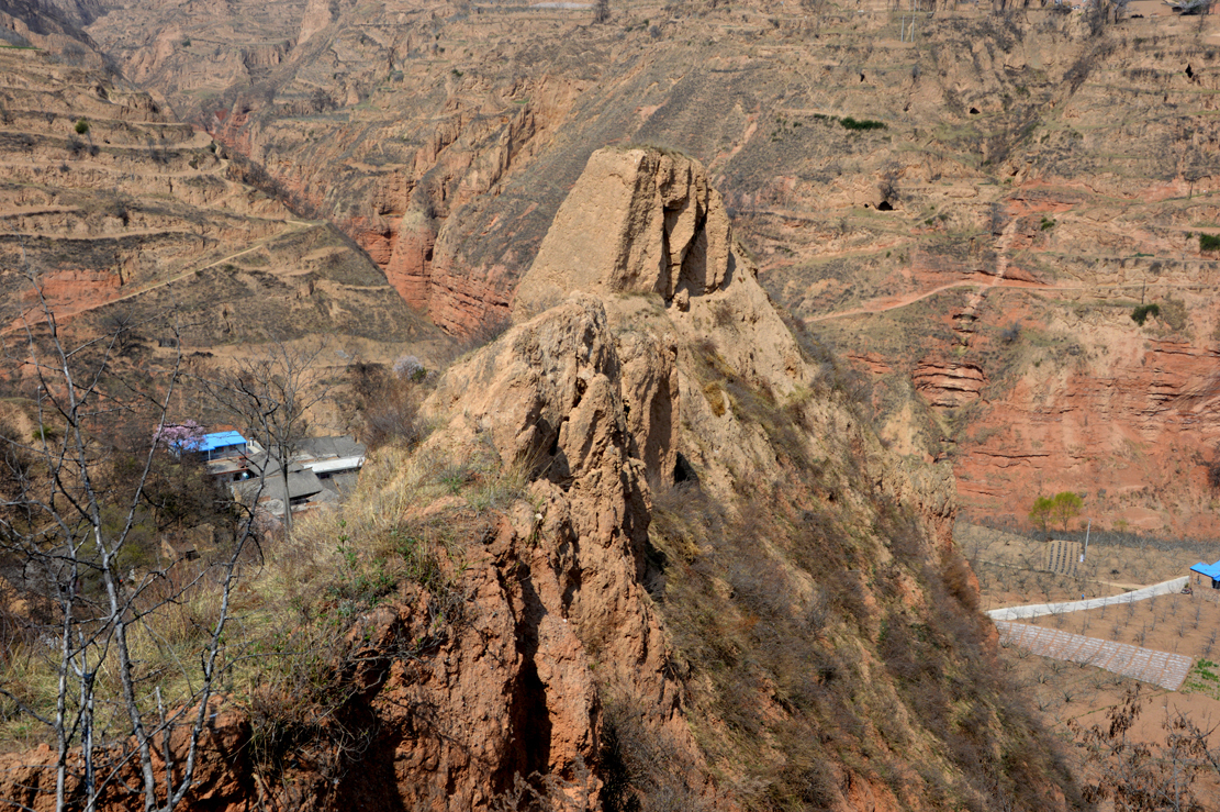 【图说甘谷】甘谷红崖沟: 锦绣红崖沟 神奇山水堡