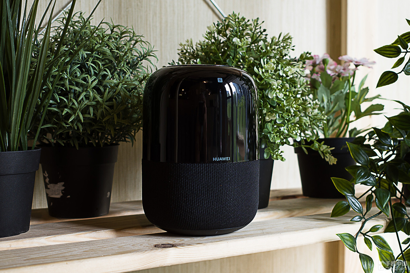 华为ai音箱 2图赏:随手携带 让声音永不断档__凤凰网