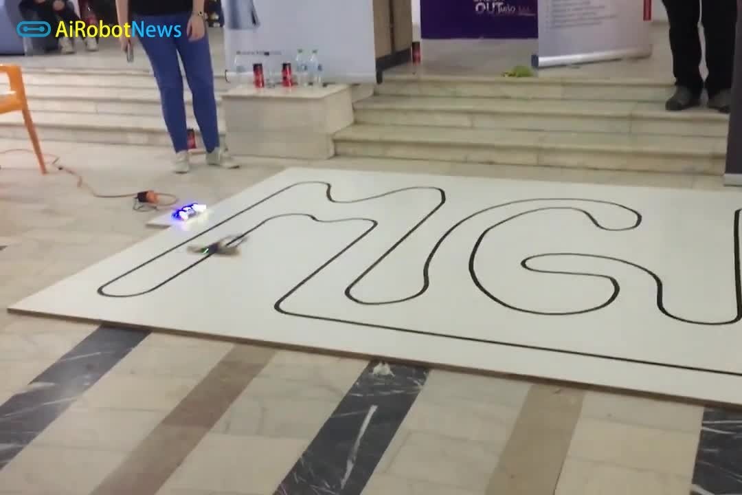 HBFS 高速巡线机器人