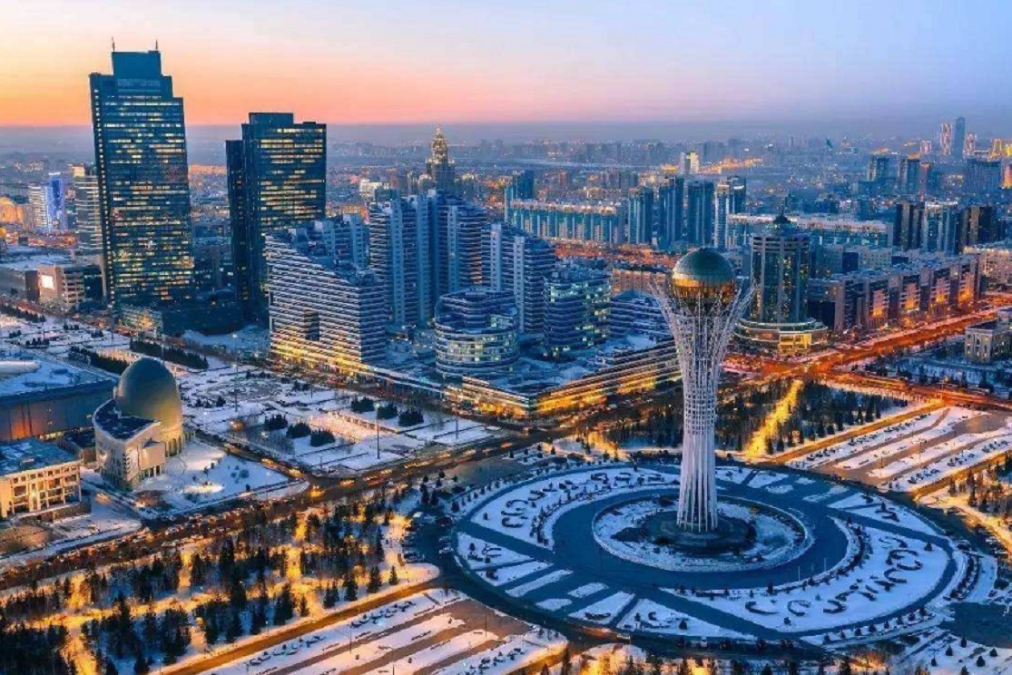 如何战胜超级大国武力征服不可取最好的办法是让它自我毁灭