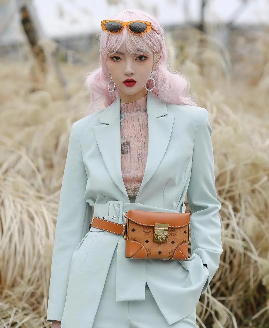 春夏如何搭配马卡龙色系服饰?这样搭配治愈又活力