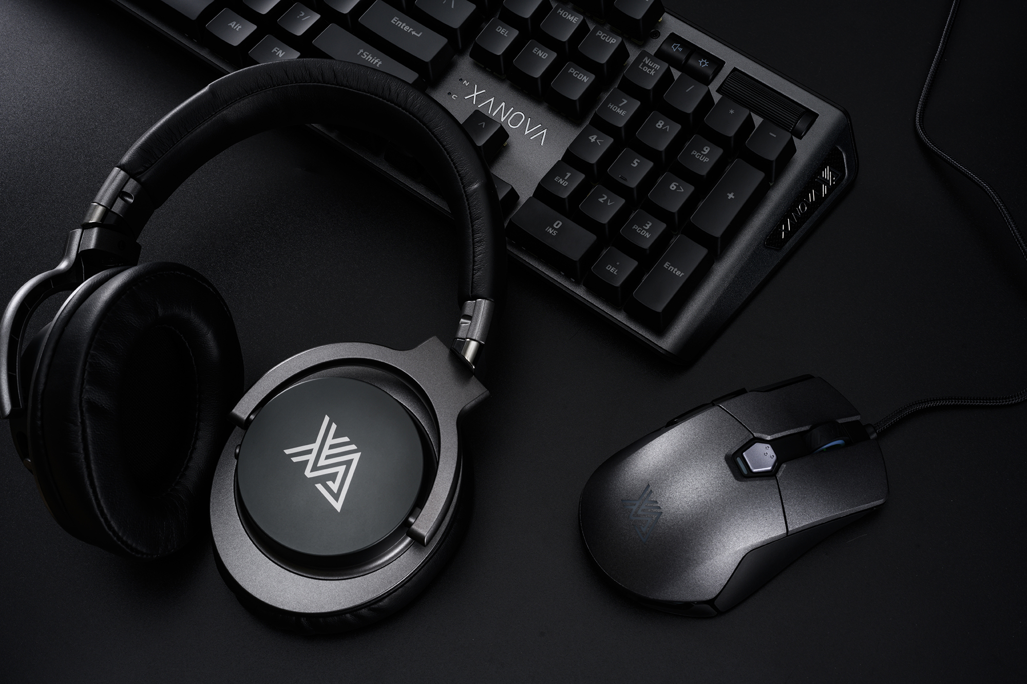 耕升xanova外设三件套图赏