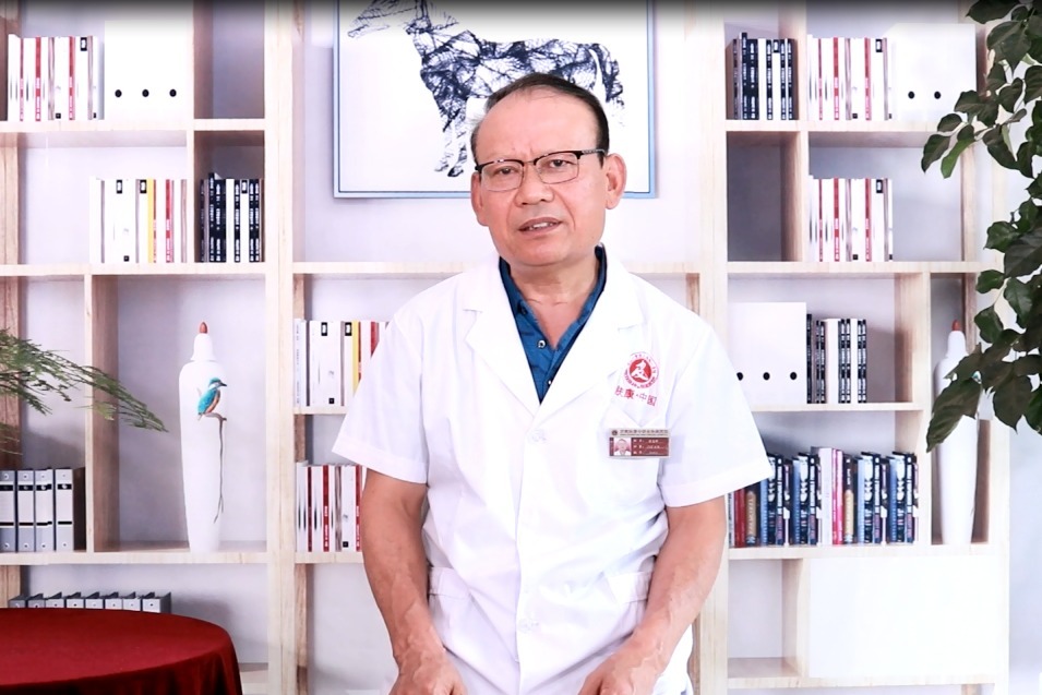 荨麻疹是什么原因引起的？