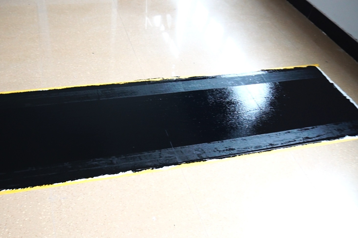 刷出来的温暖壹涂碳纤维发热涂料涂刷发热涂料