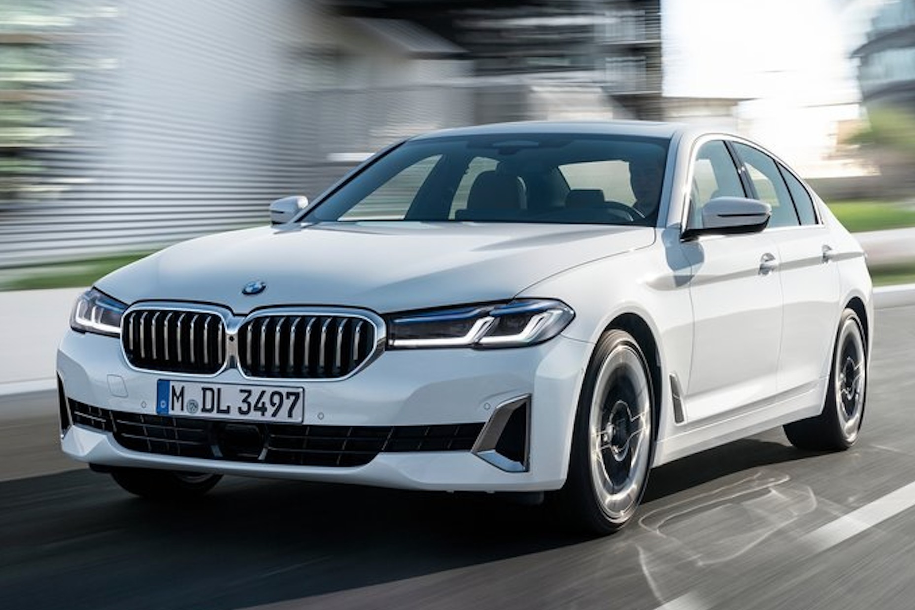 新款宝马5系官图发布；新款比亚迪F3超值版官图曝光