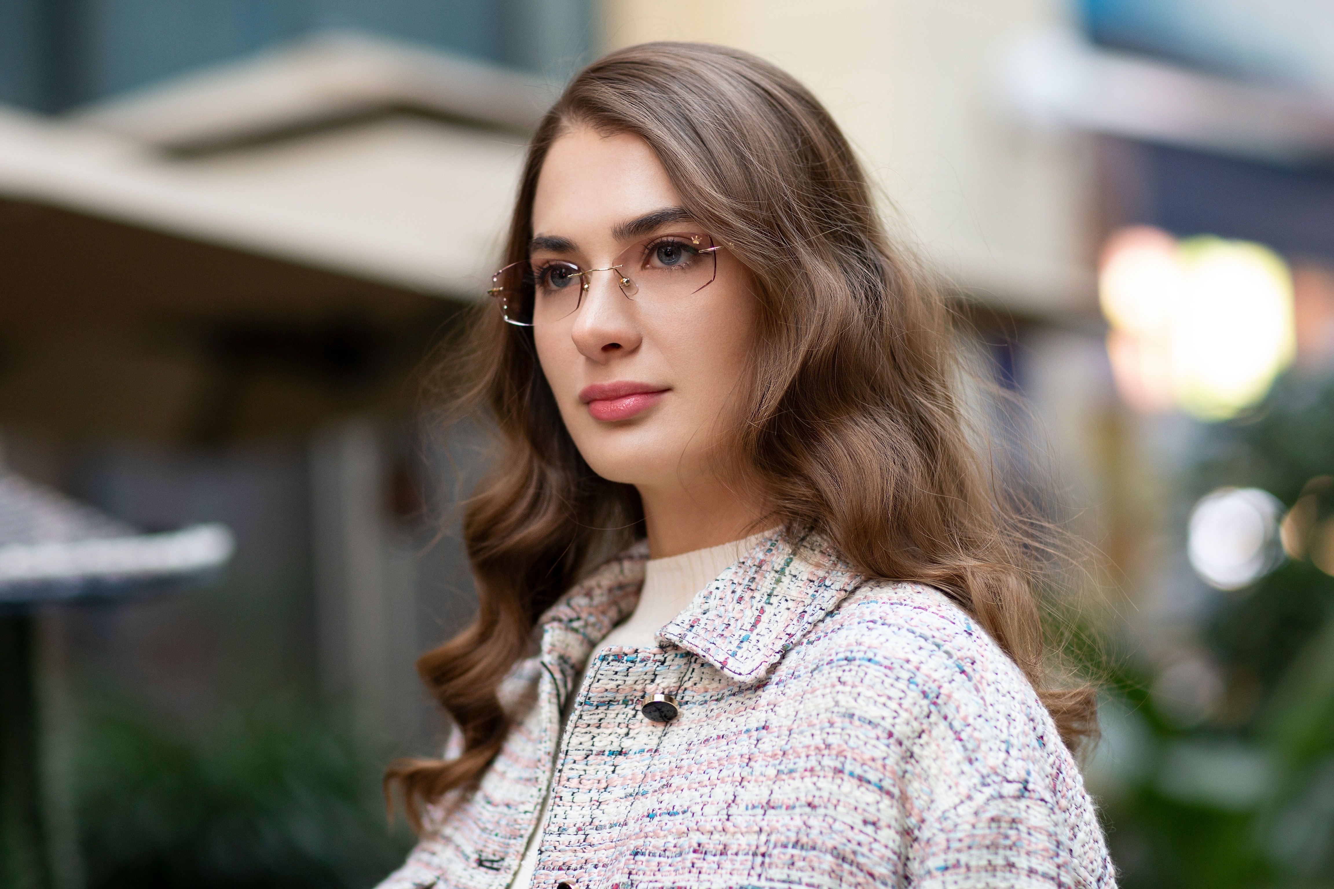 万金宝上刊央视新闻共鉴企业实力