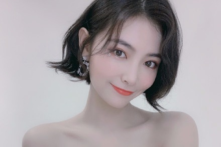 【明星天鹅颈】10分钟天鹅颈养成 三招改善颈纹 双下巴！