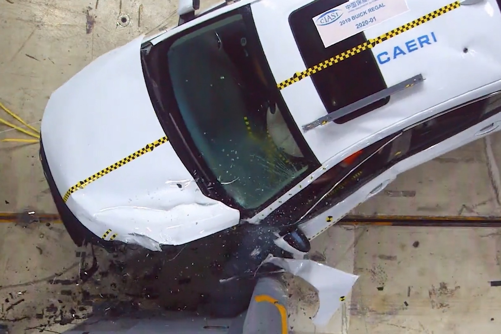 别克君威碰撞结果出炉，实力究竟如何？